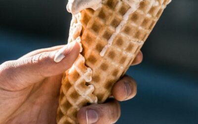 Hot cooling and cool heating: Demand-side technologies for district heating and cooling